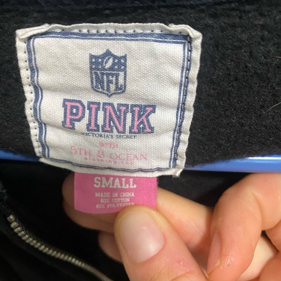 VS Pink Pittsburgh Steelers Zip Up - Picture 4 of 10